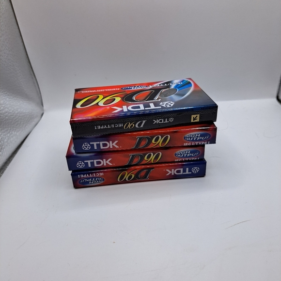 TDK Blank Cassette Tapes - set of 4 - Picture 1 of 5